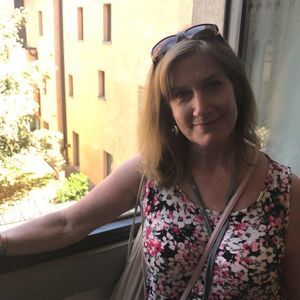 Meet your Posher, Carolyn